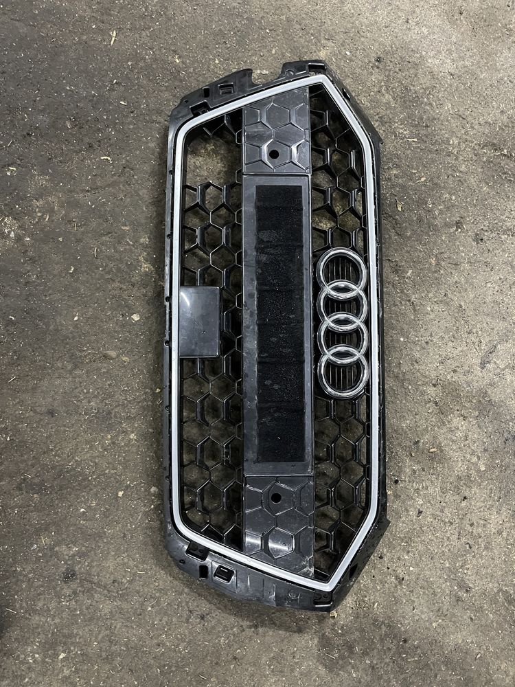 2 броя решетка Audi A1 S-line