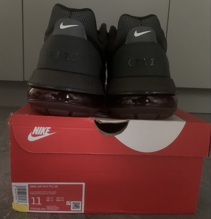 Nike Air Max Pulse 270