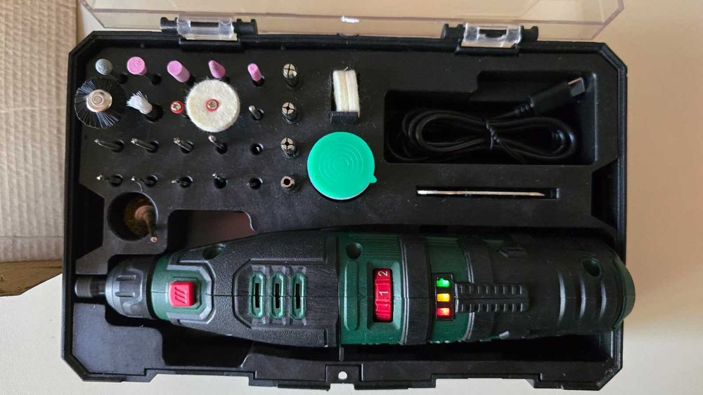 Minifreza Parkside + set accesorii + incarcator