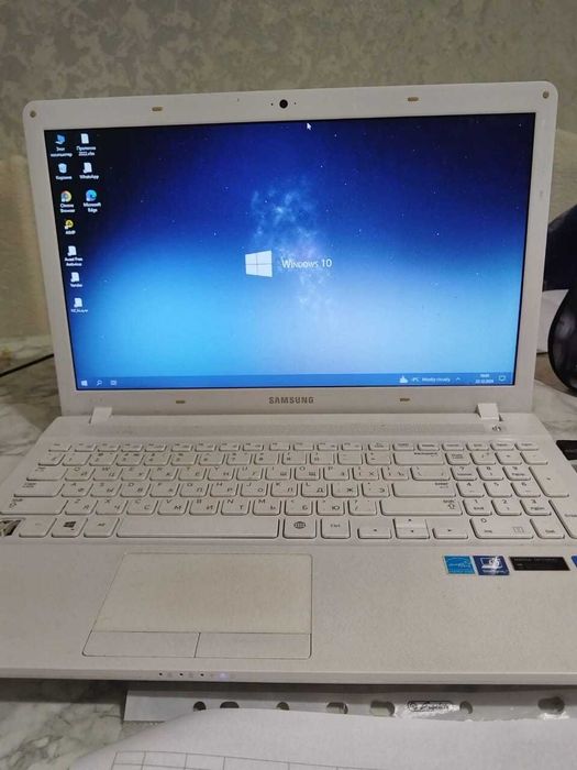 Продам ноутбук самсунг