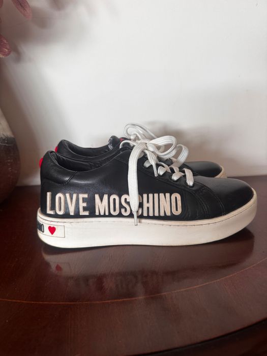 Love Moschino размер 38