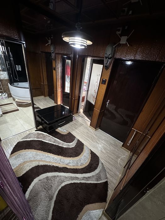 3/4/4 77-серия Феруза , с ремонтом мебель техника + Парковка. СВОЯ