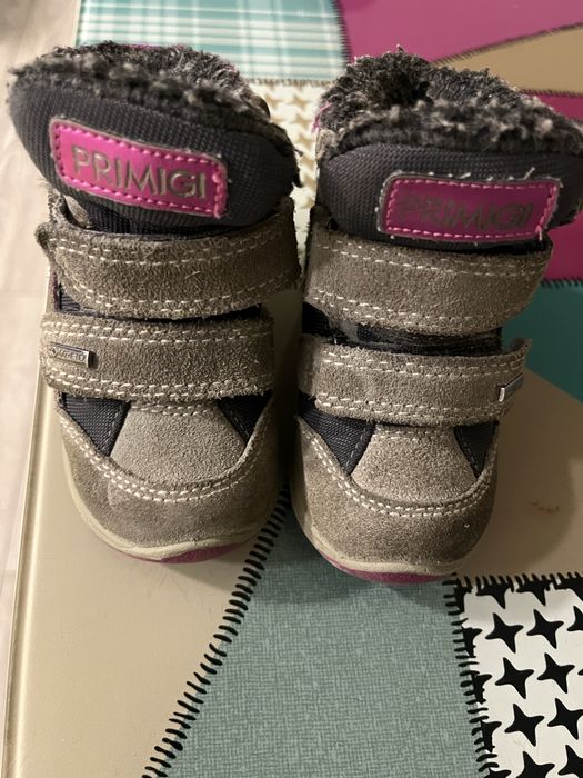 21 номер бебешки боти тип апрески Primigi