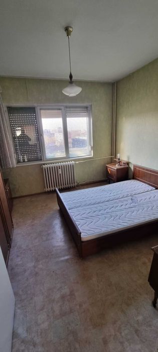 Дава се под наем Тристаен апартамент в Пловдив, Изгрев - 90 кв.м за 400 € - Снимка #2