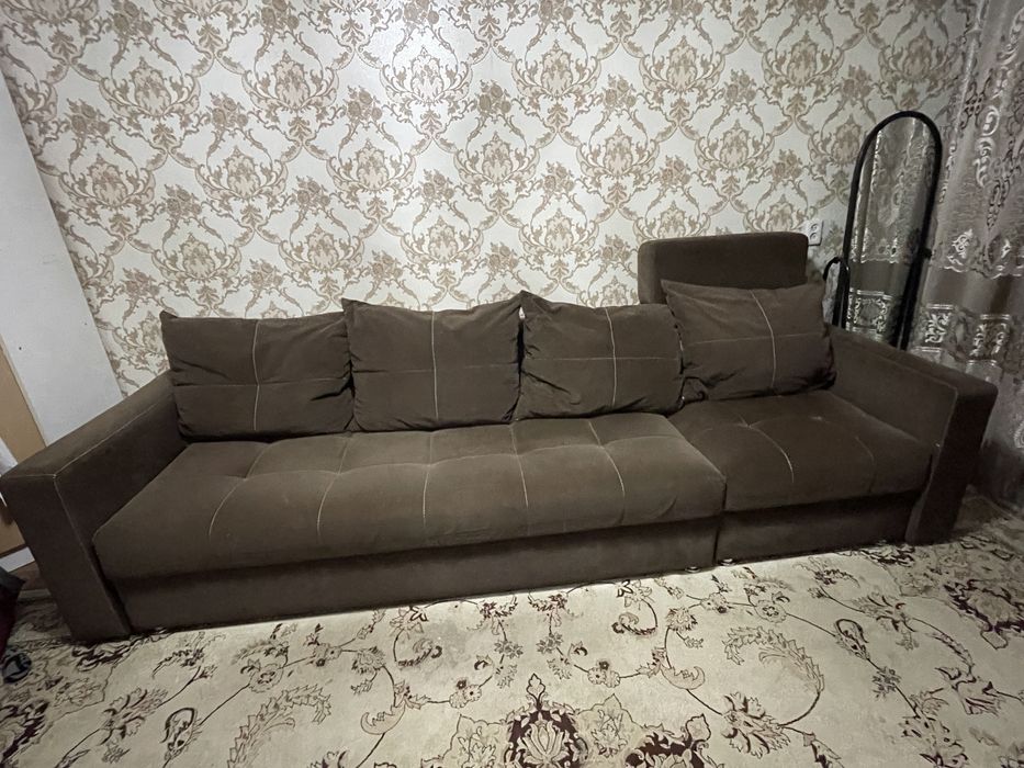 Продам диван в отличном состоянии