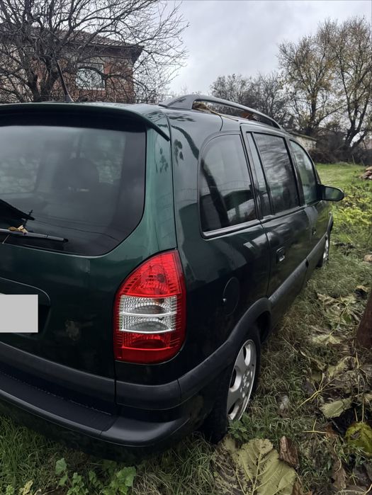 Opel zafira на части