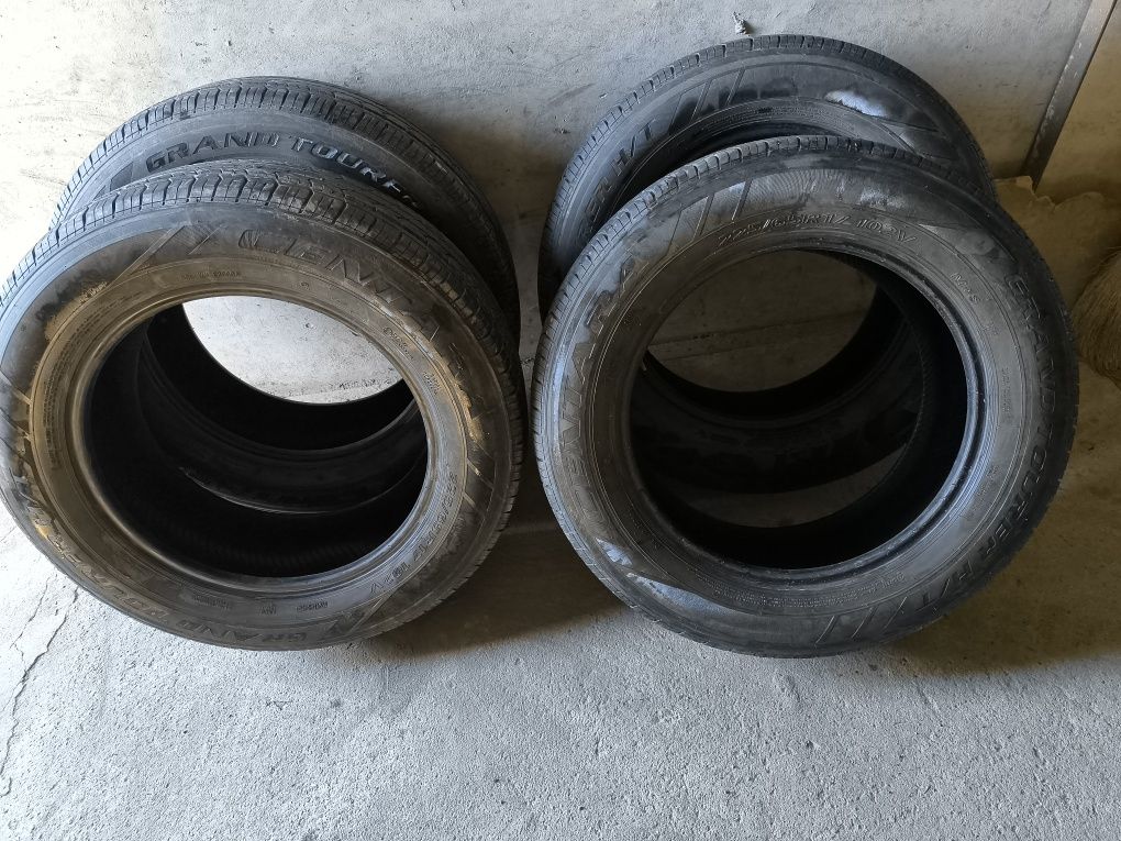 Продам летнию авторезину