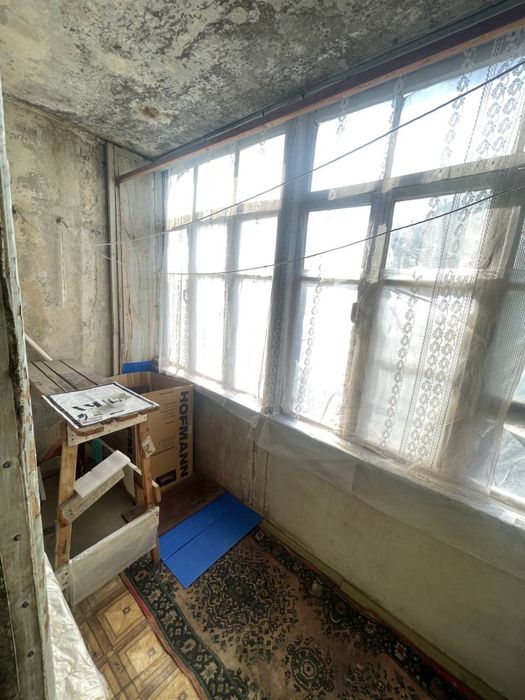 Чиланзар-11. 1 комнатная срочна