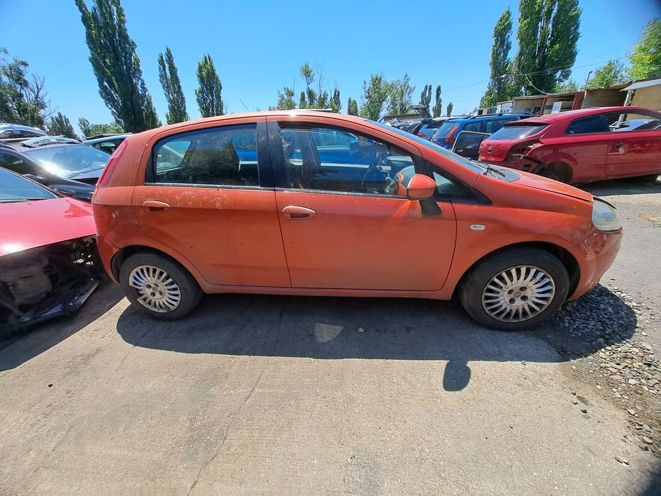 Dezmembrez FIAT GRANDE PUNTO EVO 2007  1.3 Diesel