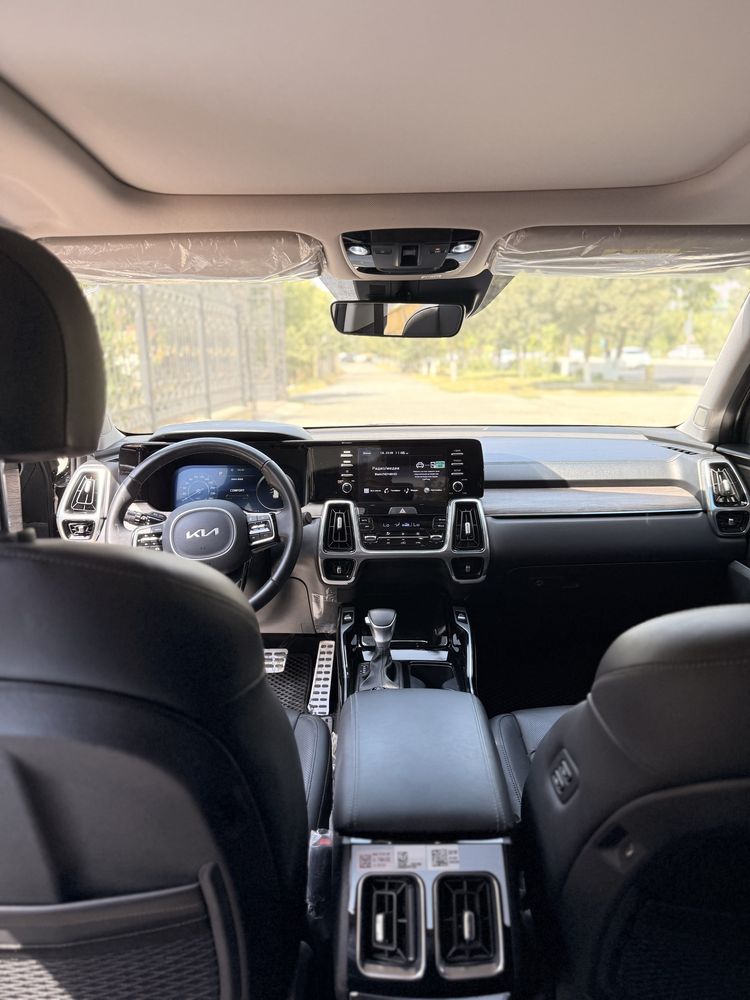 Sorento 2023 qora idial