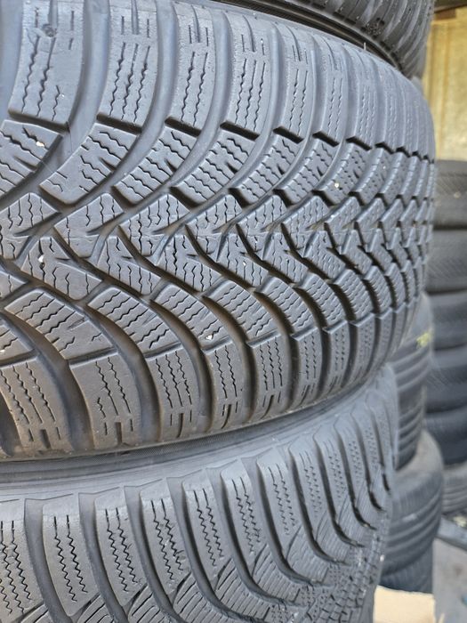 2бр. 215 45 18 Falken зимни.