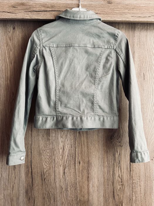 H&M Ново размер 128
