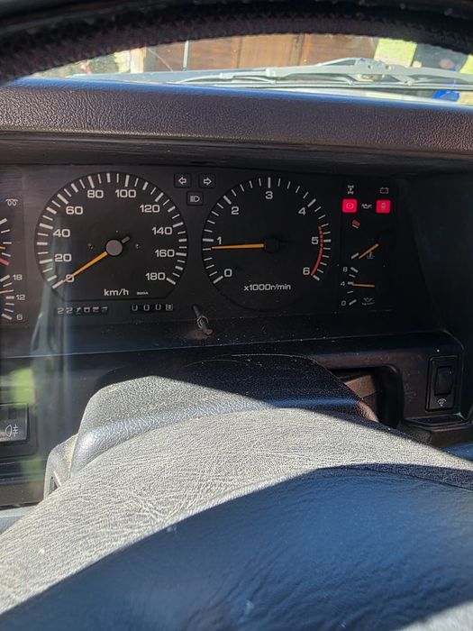 Nissan patrol y60 autoutilitară