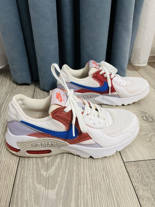 Nike AirMax 38——