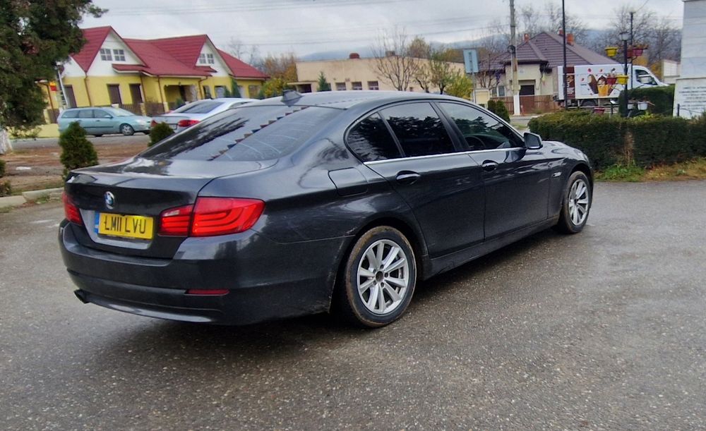 Bmw f 10 520d 184 cp Automat 8+1