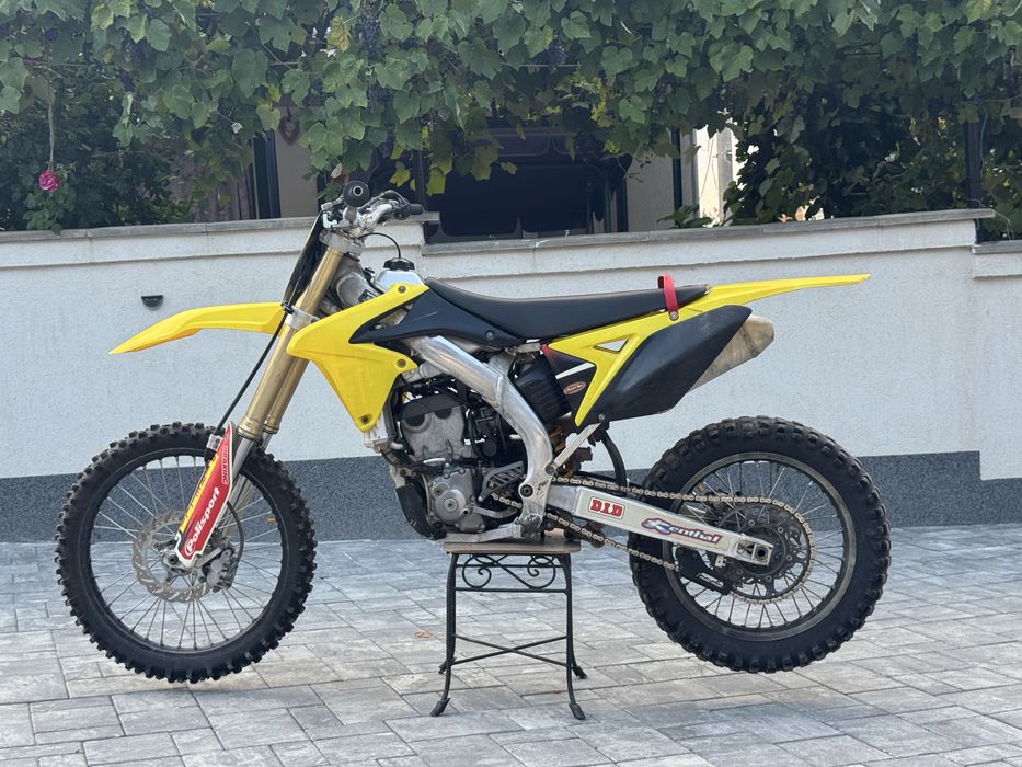 Suzuki RMZ 250 injectie 2015