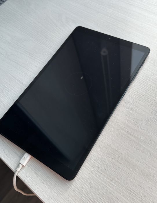 Планшет Samsung 45000 сатылады