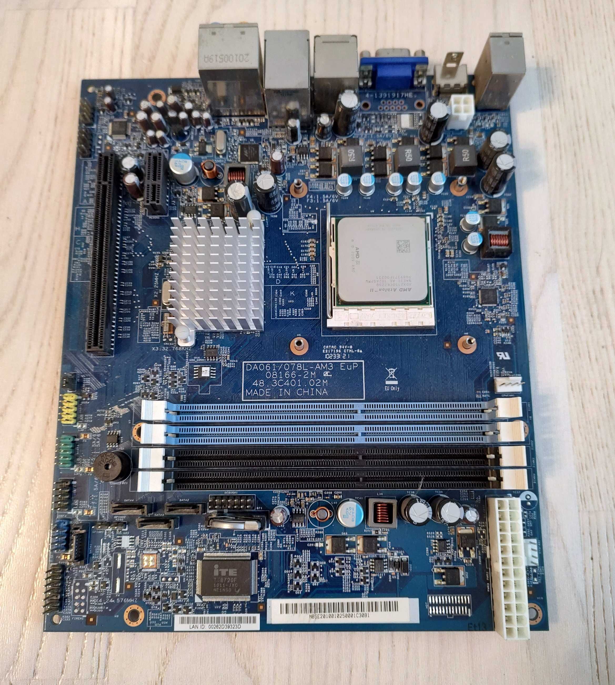 Kit PC Acer AX3400G AM3 + proc AMD Athlon II X2 215 + GeForce 9200