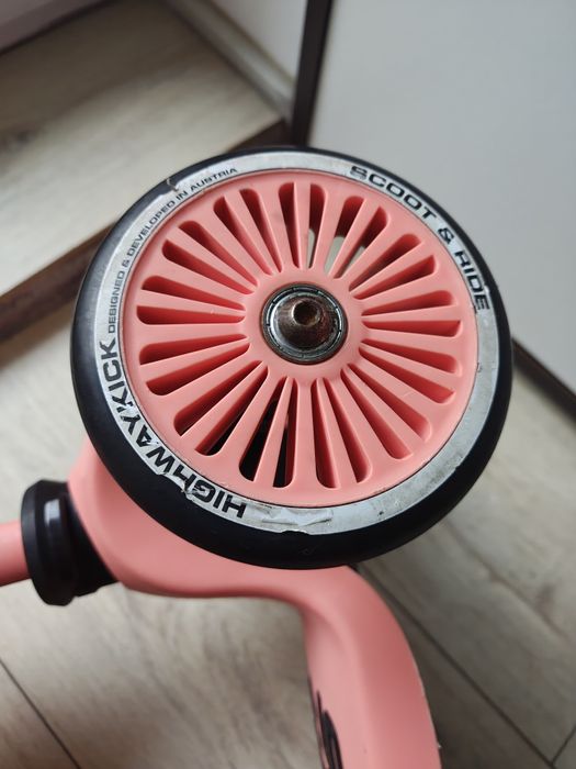 Vând Scoot and Ride