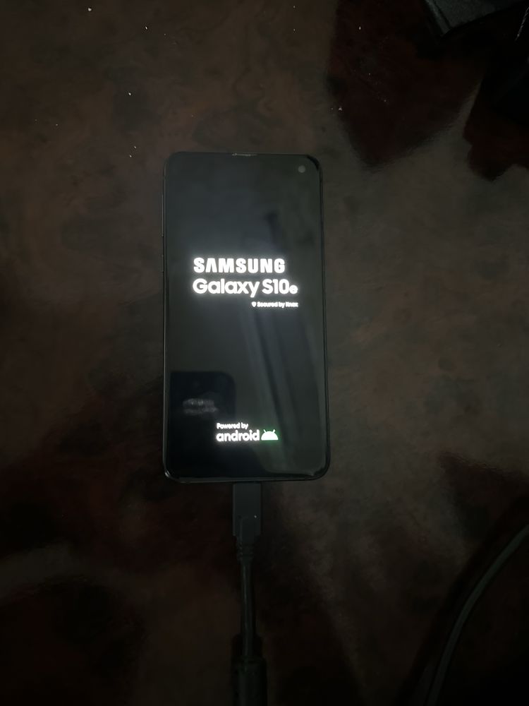 Samsung Galaxy S10E
