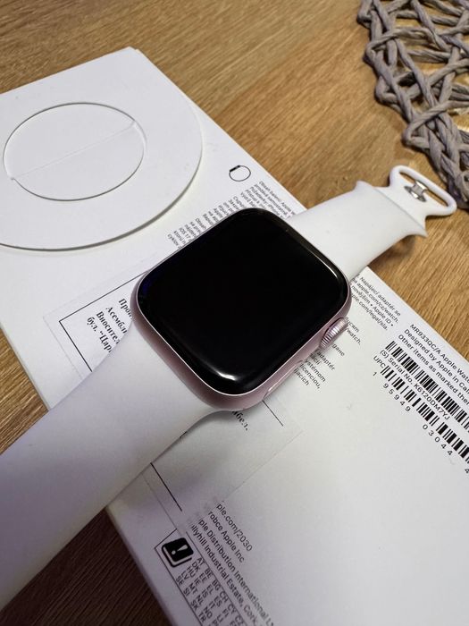 Часовник Apple watch 9