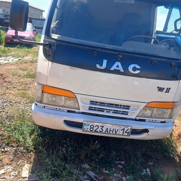 Грузовик jac 4.20м 5 тонн