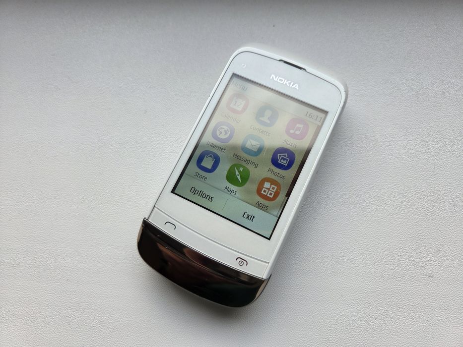 Nokia C2-02 Gold