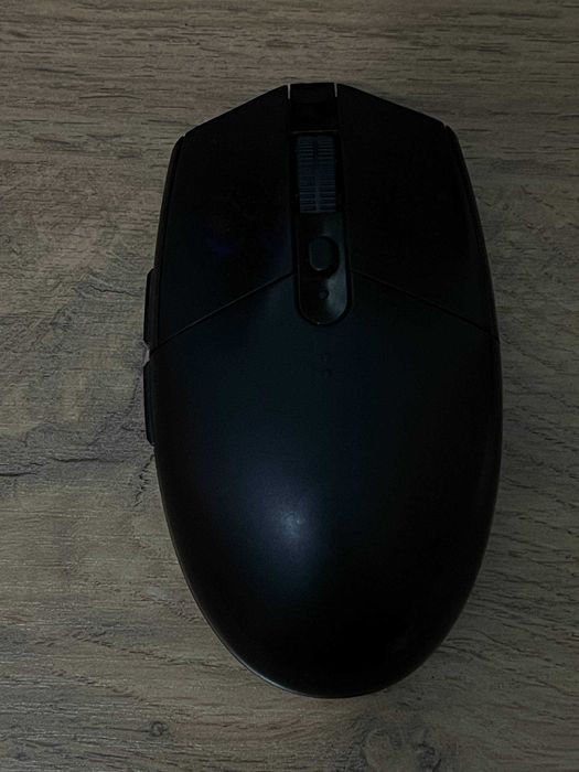 Мышь беспроводная Logitech G305 Lightspeed. Игровая. Для правой руки.