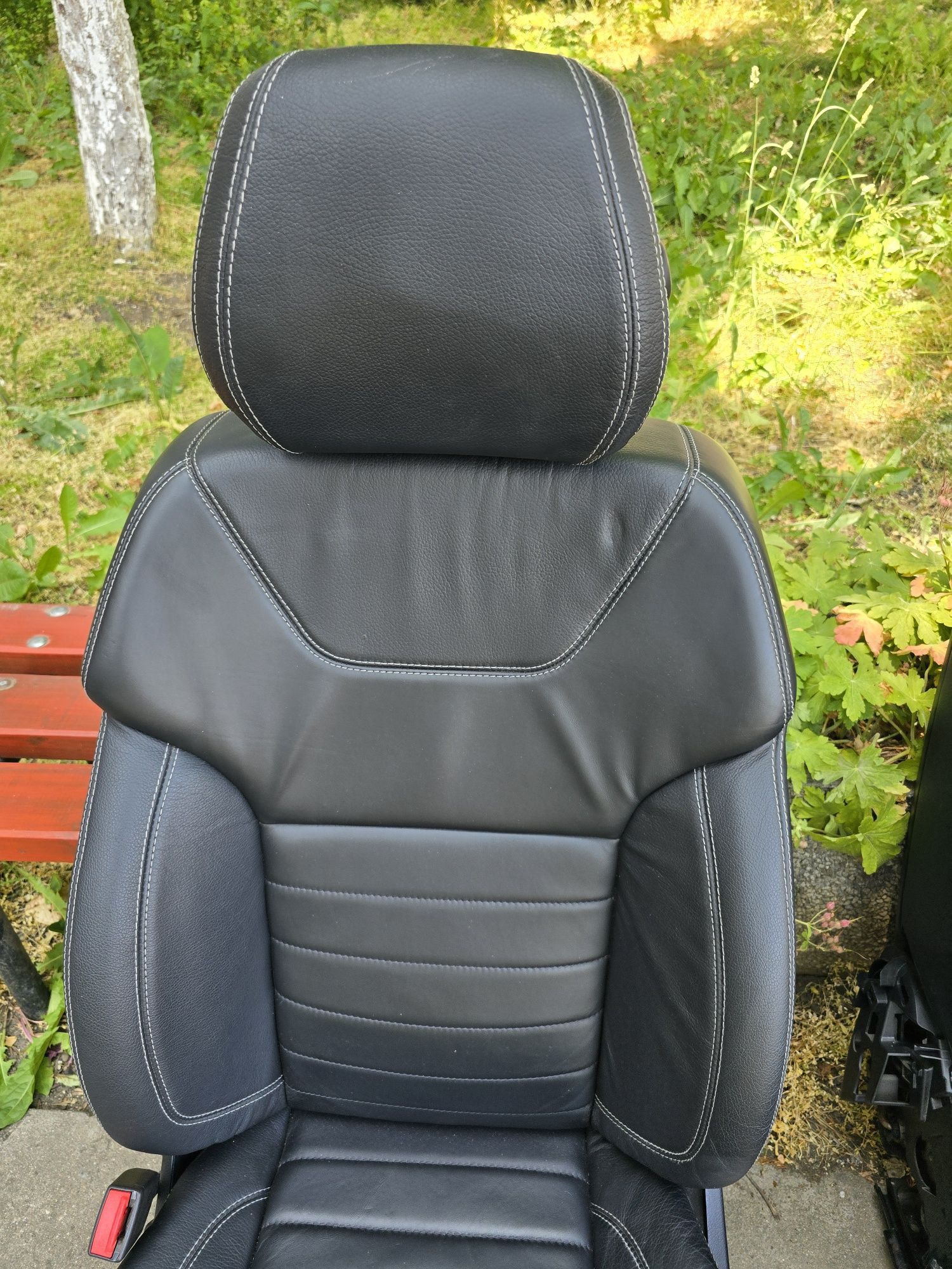 Ел. кожен спортен RECARO салон за W 166 Mercedes GLE/ML