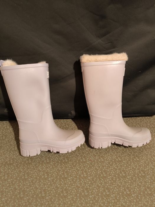 Женская обувь в продаже