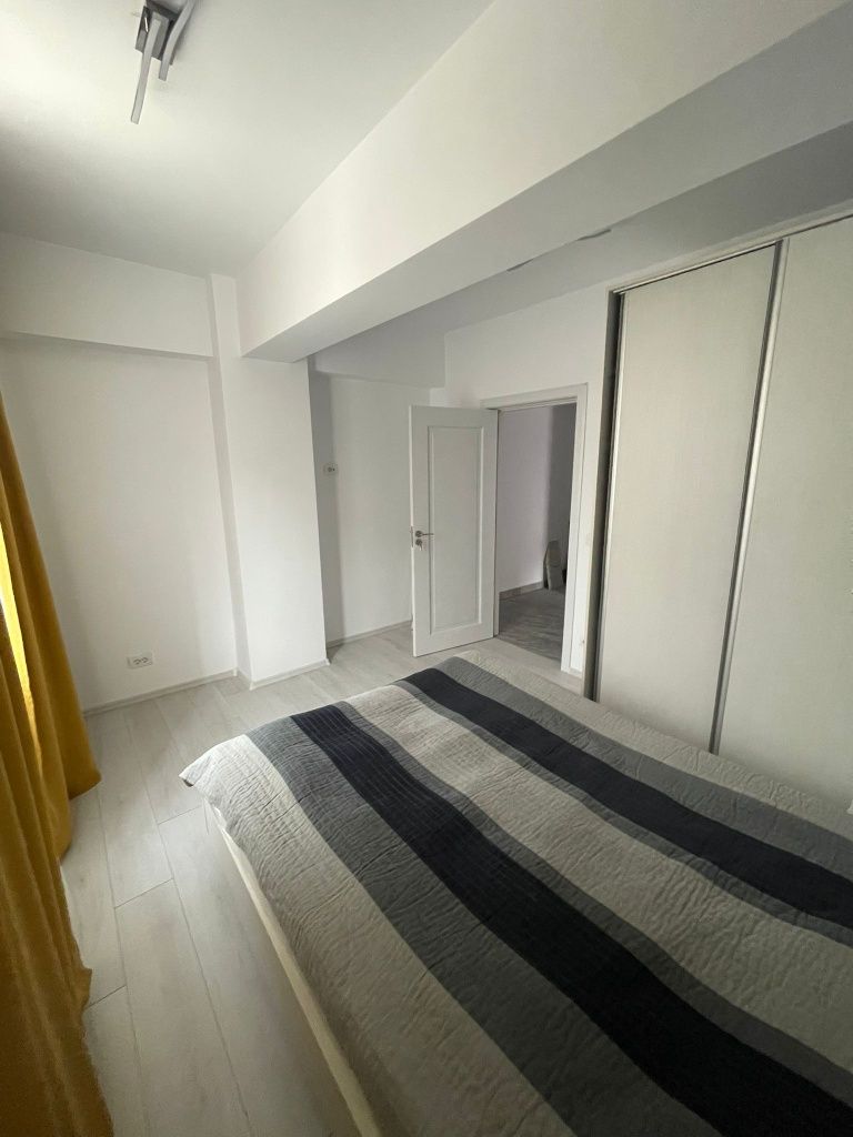 Vând apartament 2 camere