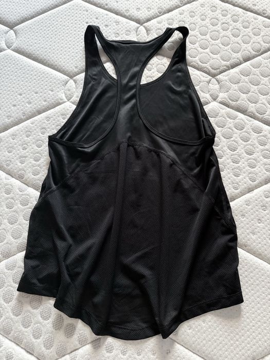 Спортни дрехи My Protein/ Oysho, Peach Pump и др.