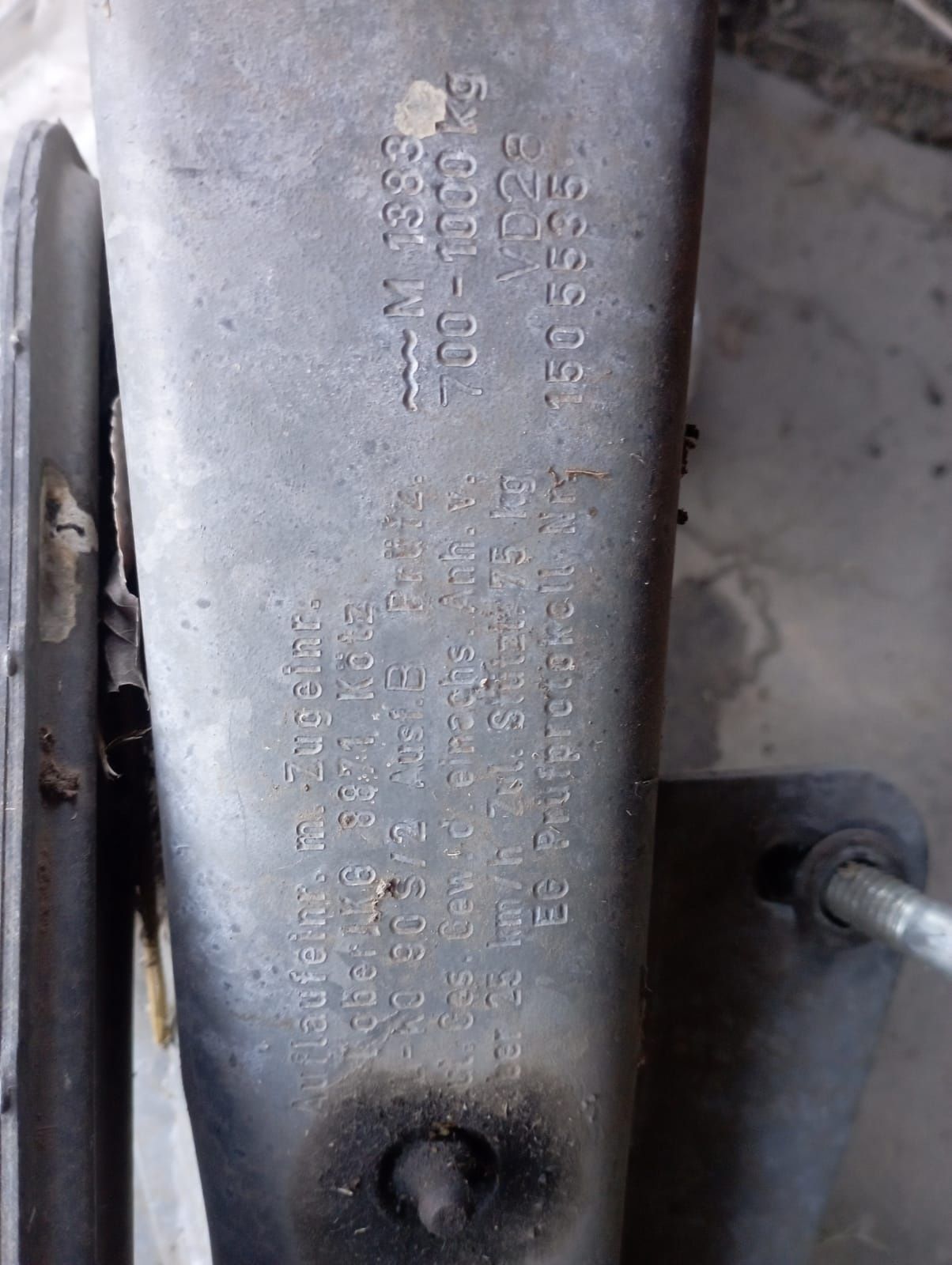 Dispozitiv frana inertial cupla remorci al-ko 90S/2 1000kg