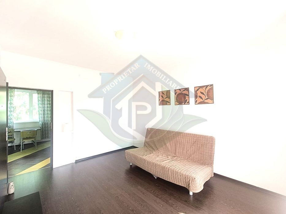 Apartament 2 camere decomandat + balcon – Brașov, Centrul Civic