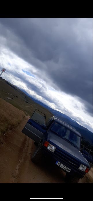 De vanzare land rover discovery 1