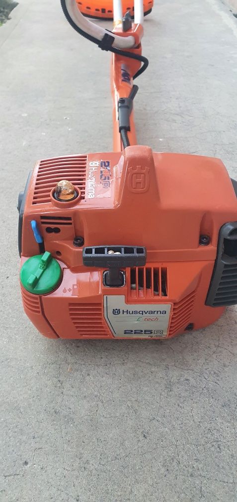 Husqvarna originala profesionala 225.R.