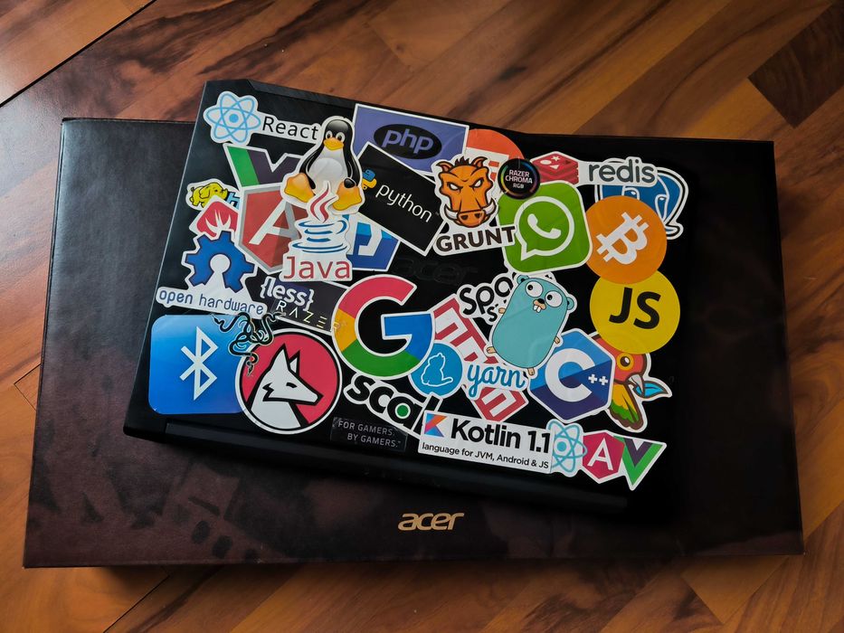 Laptop Gaming ACER Nitro 7 AN715-51, GTX 1660 Ti 6GB, FullHD, 16GB RAM