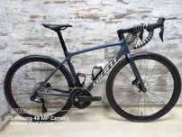 Карбонов шосеен велосипед Giant TCR Pro Disc Ultegra Di2