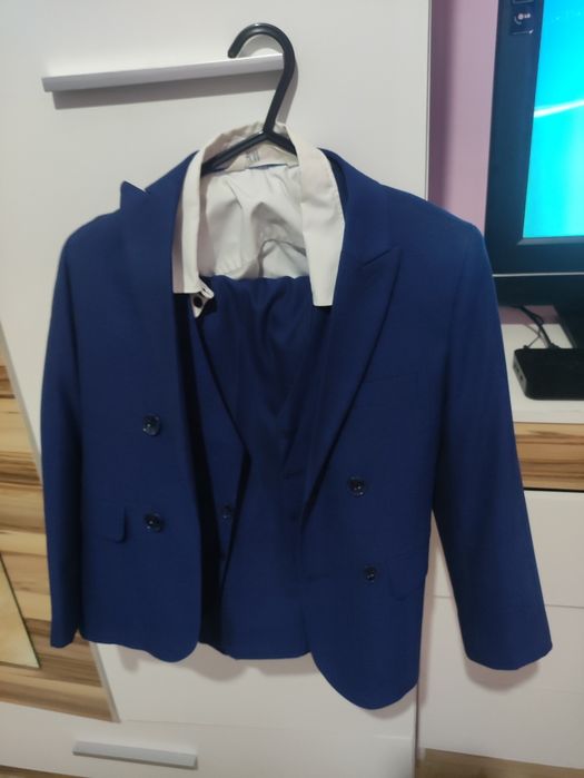 Детски официален костюм