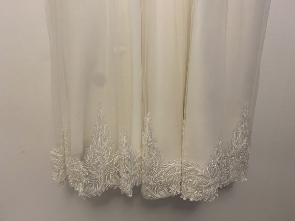 Vand rochie de mireasa