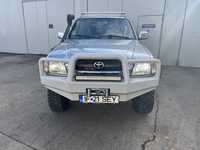 Toyota Hilux SR5