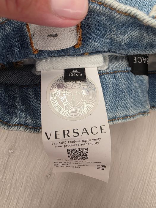 Blugi Versace pentru fetite 4 ani, 104 cm
