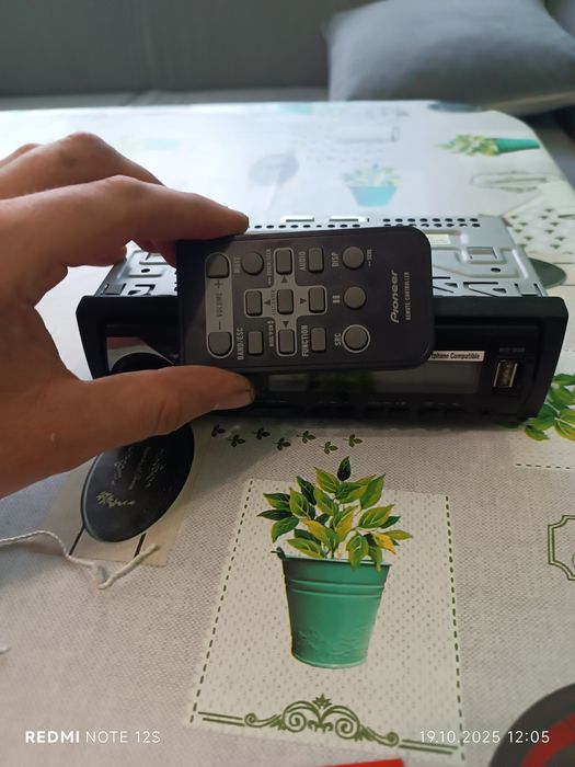 CD за кола Pioneer