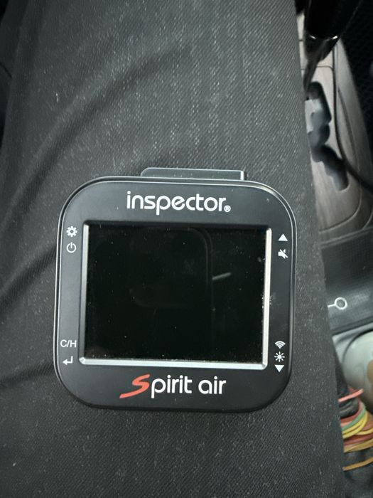 Срочно продам антирадар Инспектор спирит аир