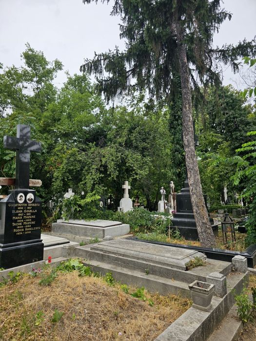Loc de veci cimitirul Bellu Ortodox