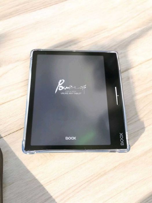 Boox page/ leaf 3 четец за книги нов с калъф 7" с Андроид