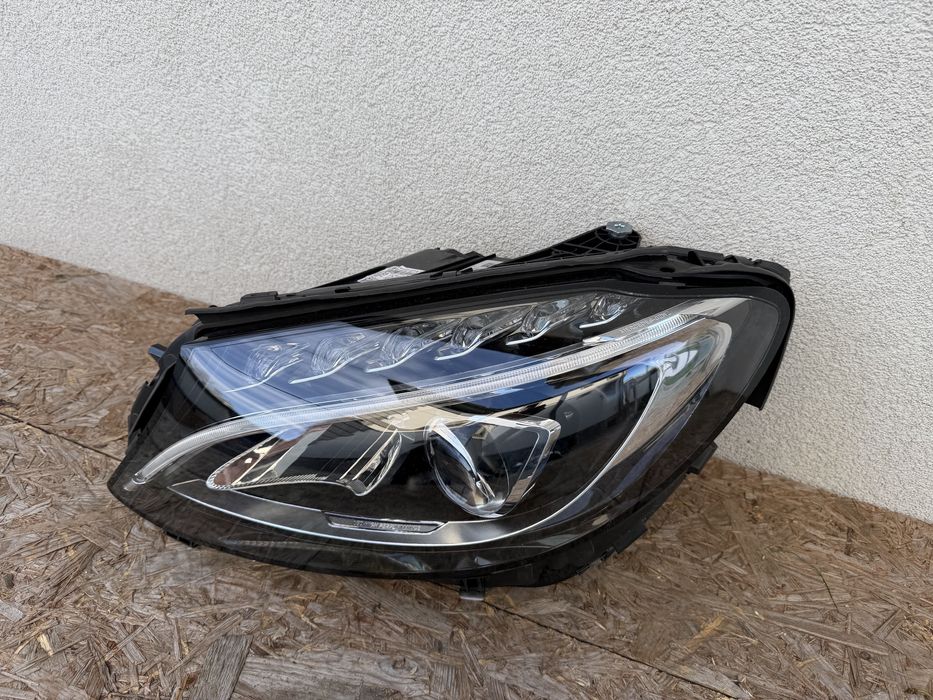 Far stanga Mercedes C Class W205 LED High Performance Original