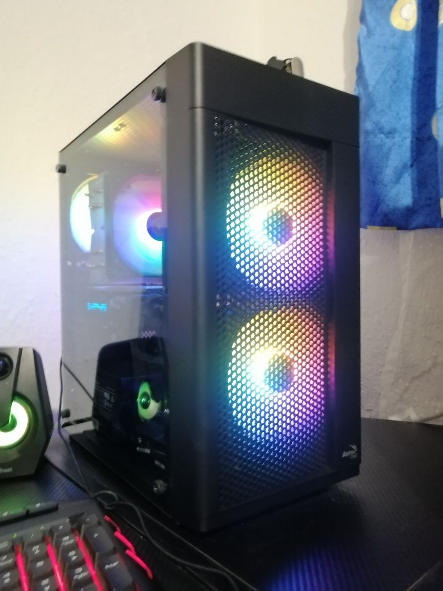 Геймърски RX XFX 570 8 GB