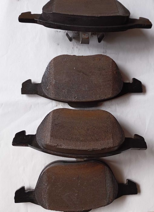Накладки Textar 2372301 / 4018 G нови, комплект   Ford / Mazda / Volvo