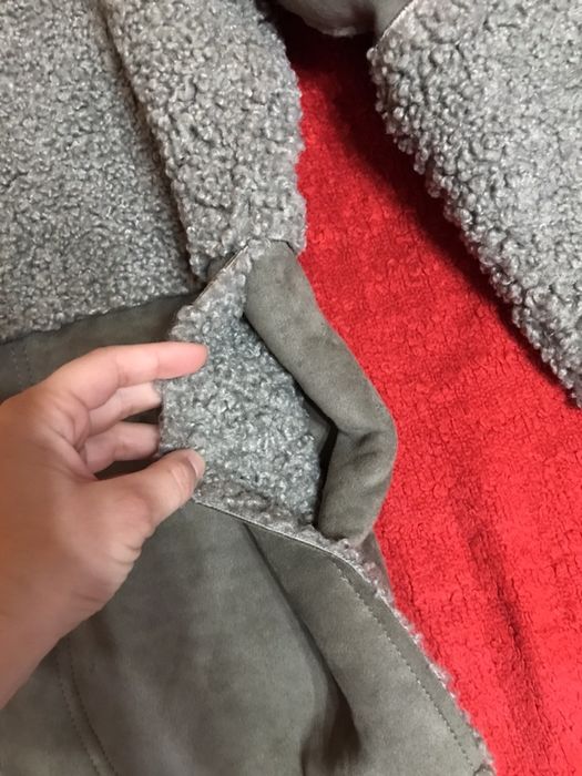 Cojocel gri marime s piele intoarsa cojoc cu gluga